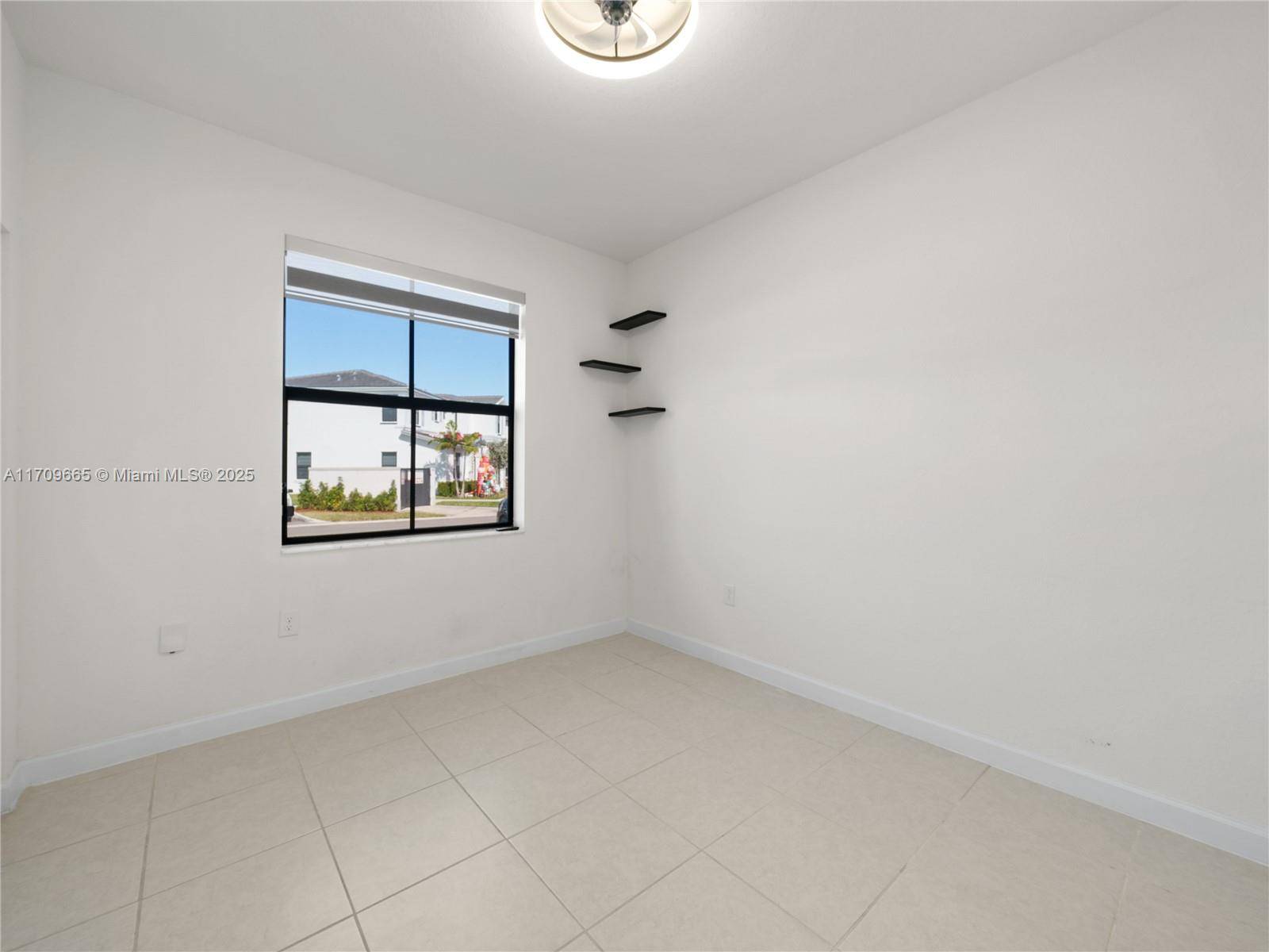 Miami, FL 33187,14848 SW 183rd Ter