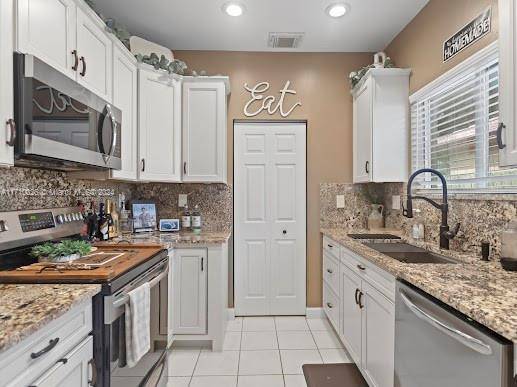 Homestead, FL 33033,2534 NE 41 Ave