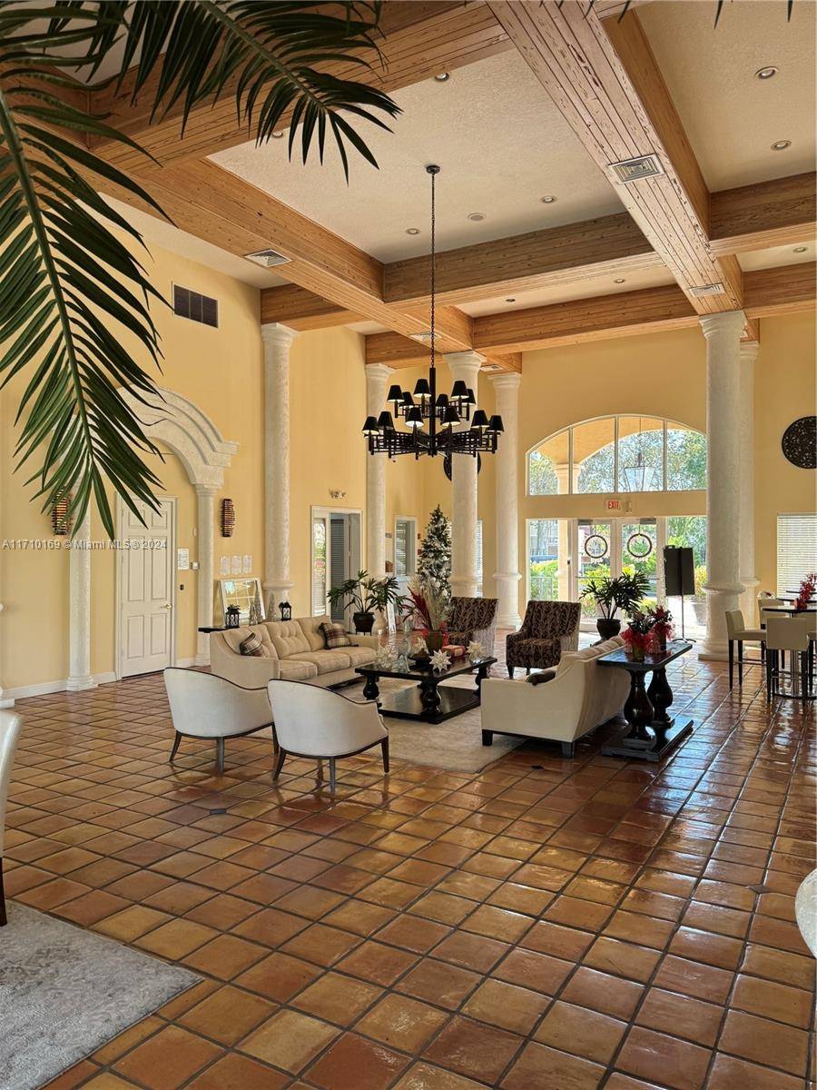 Pembroke Pines, FL 33025,11700 SW 2nd St #13307