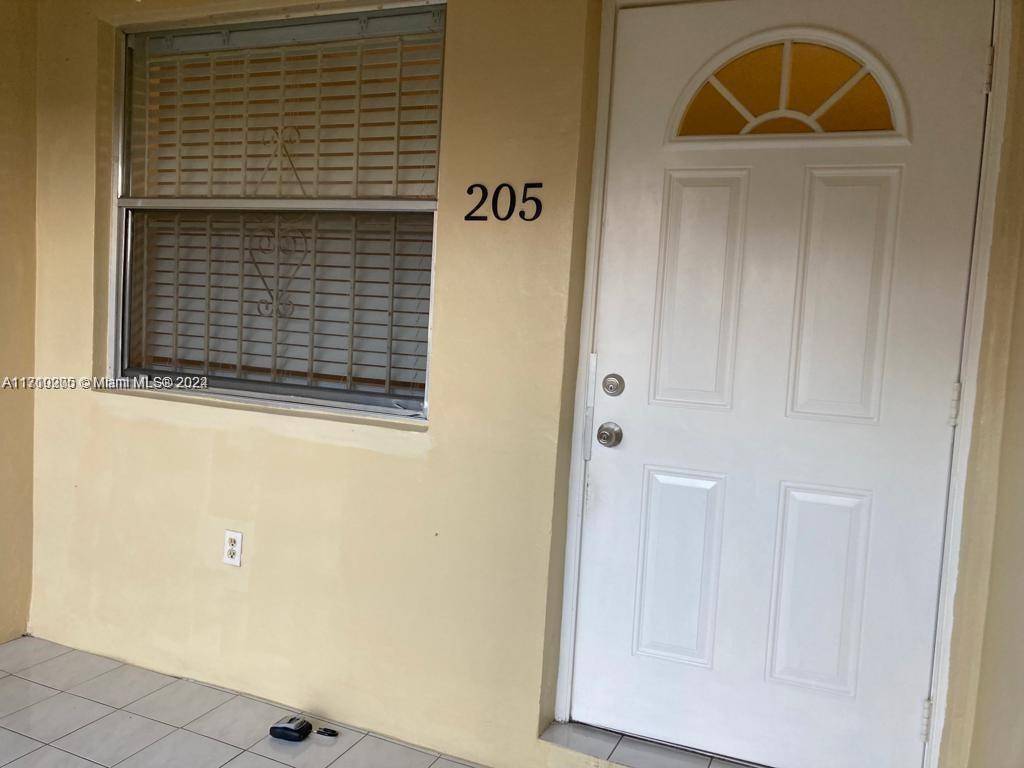 Hallandale Beach, FL 33009,421 NE 1st St #205