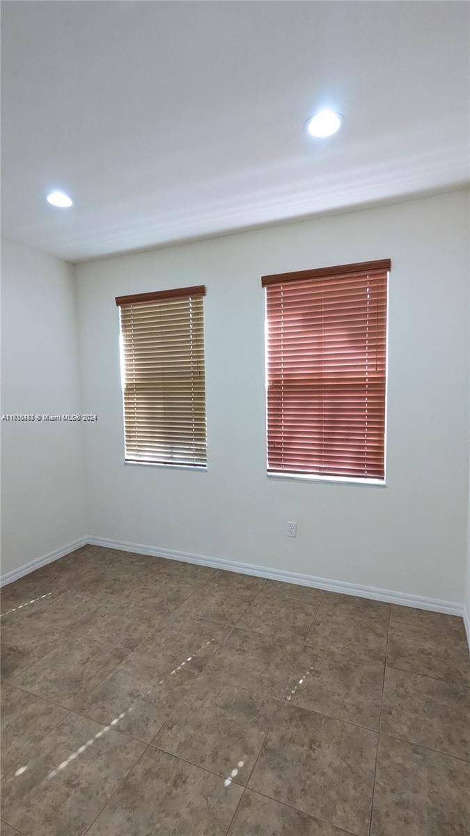 Miami, FL 33196,11840 SW 154th Ave #11840