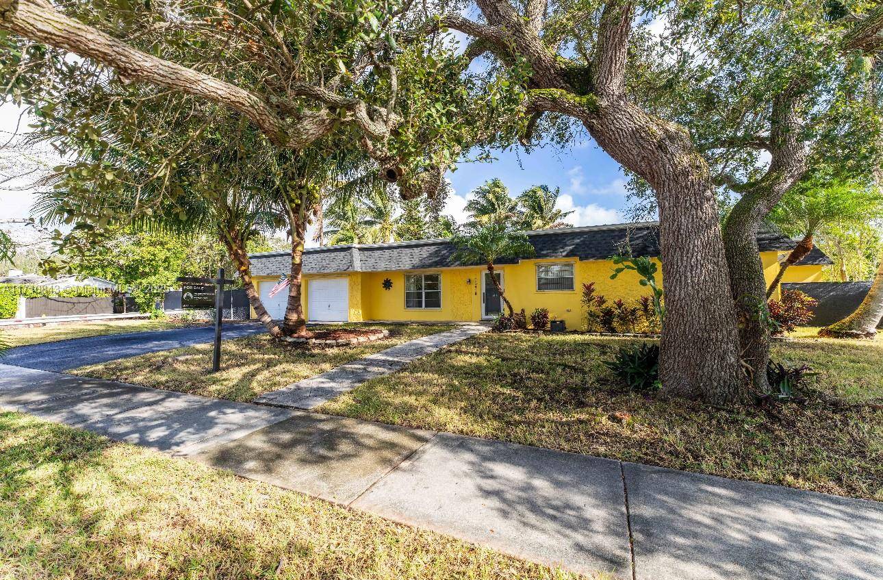 Miami, FL 33176,10541 SW 102nd Ave