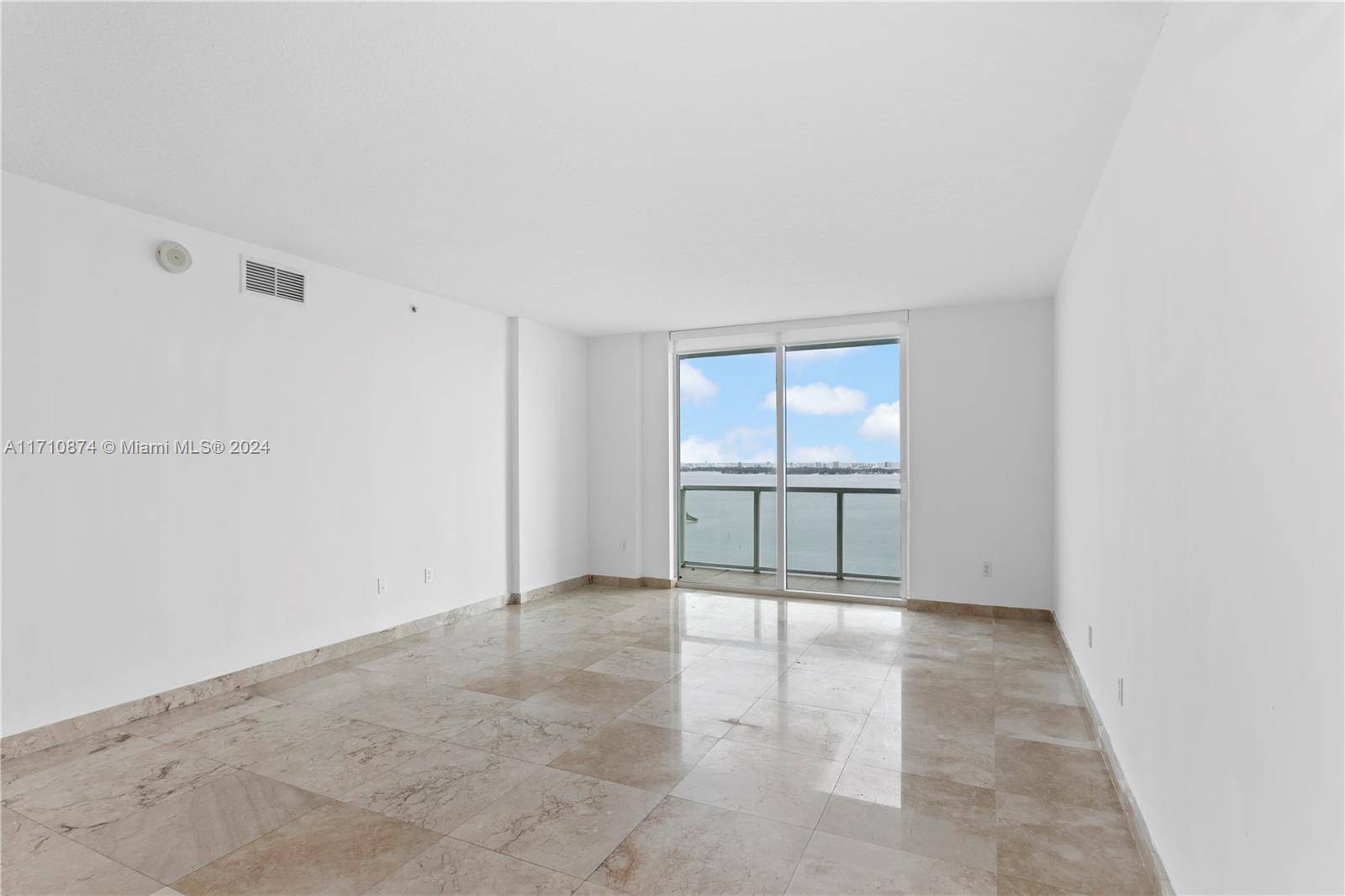 Miami, FL 33132,1900 N Bayshore Dr #2902