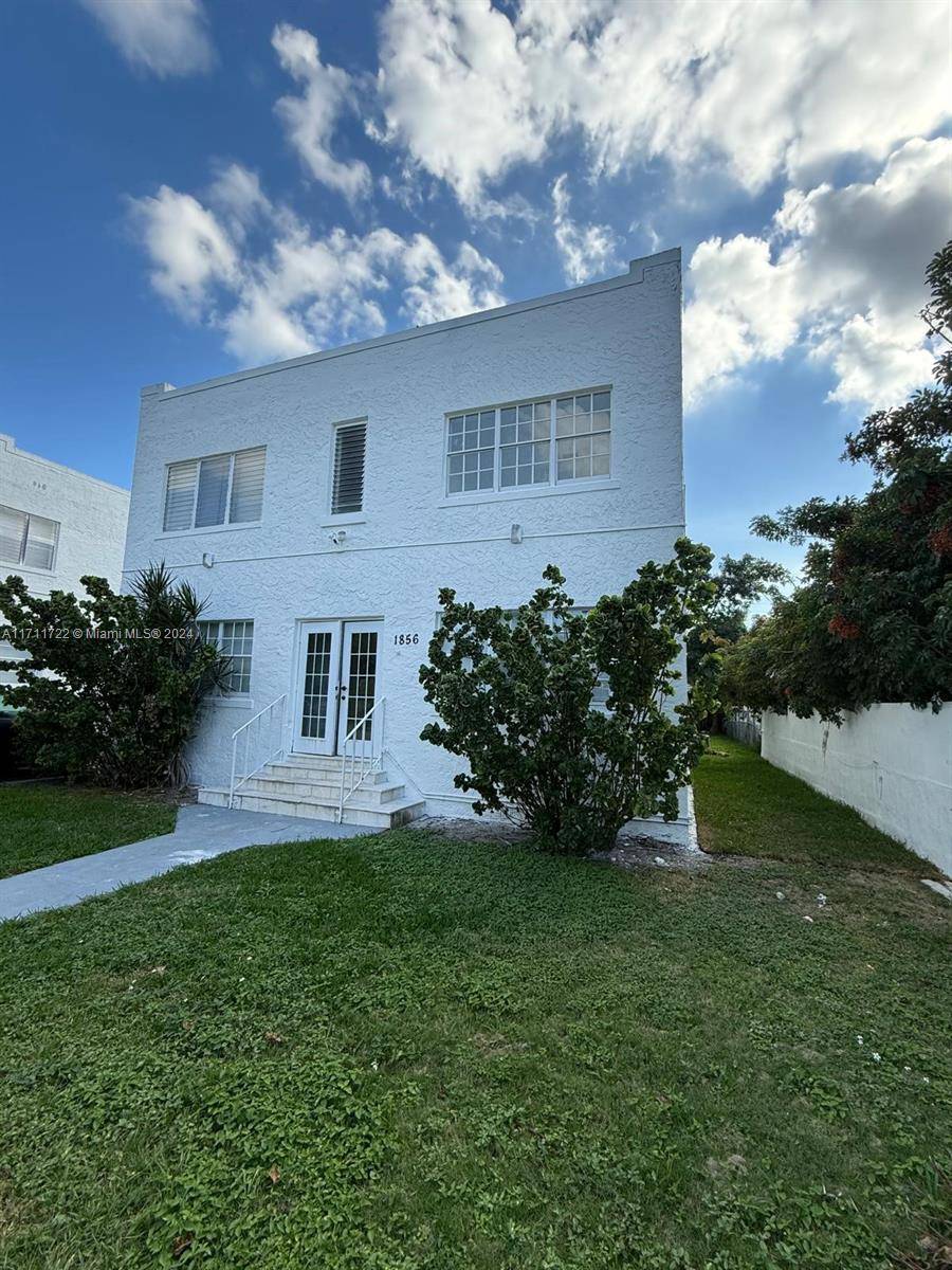 Miami, FL 33145,1852 SW 22nd Ter