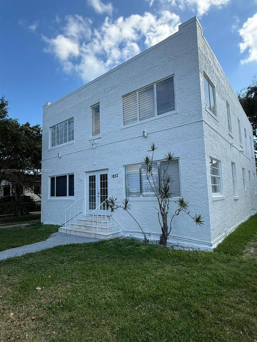 Miami, FL 33145,1856 SW 22nd Ter