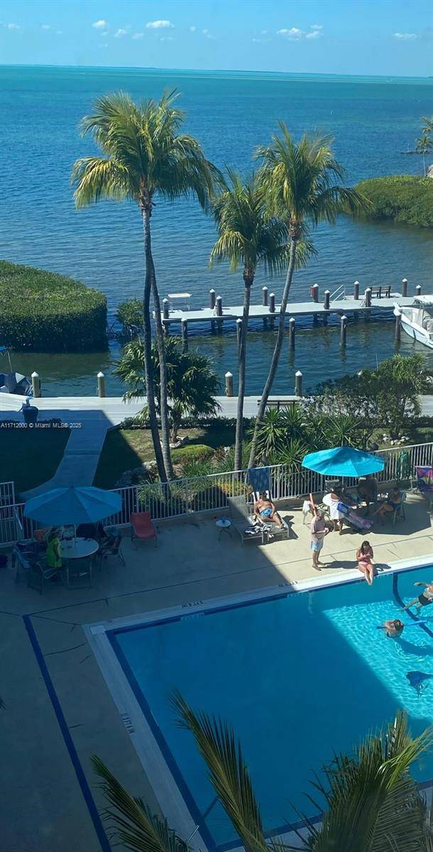 Tavernier, FL 33070,88500 Overseas Hwy #302