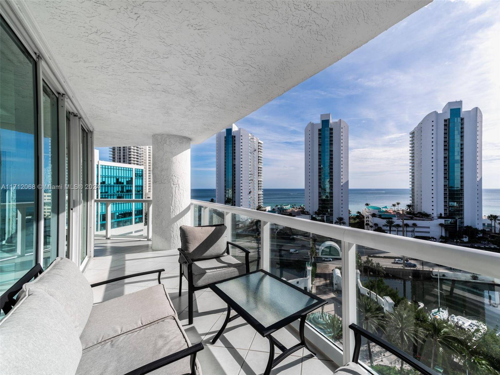 Sunny Isles Beach, FL 33160,16400 Collins Ave #1242