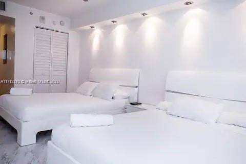 Miami, FL 33131,1200 Brickell Bay Dr #2610