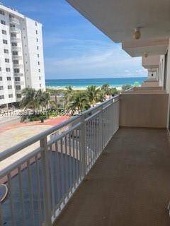 Miami Beach, FL 33139,345 Ocean Dr #424