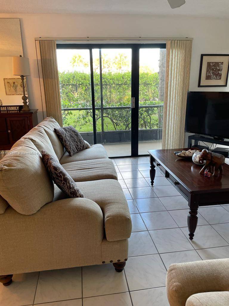 West Palm Beach, FL 33401,3050 Presidential Way #101