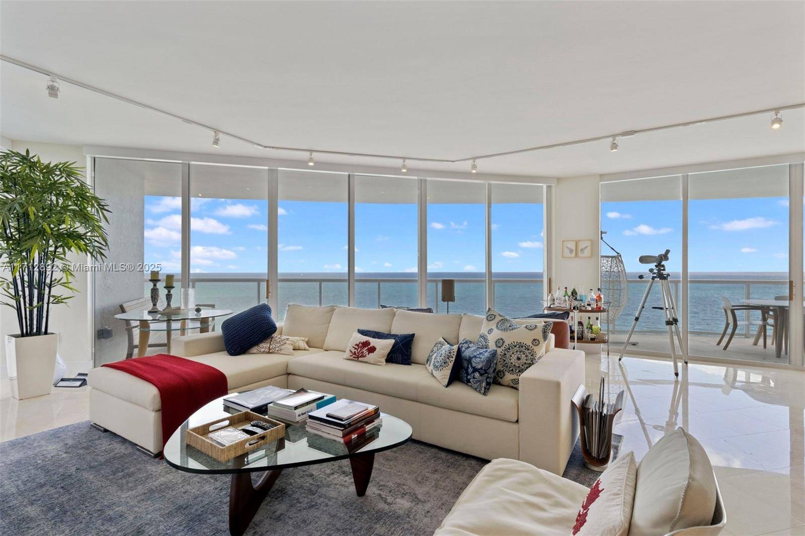 Sunny Isles Beach, FL 33160,18671 Collins Ave #1602