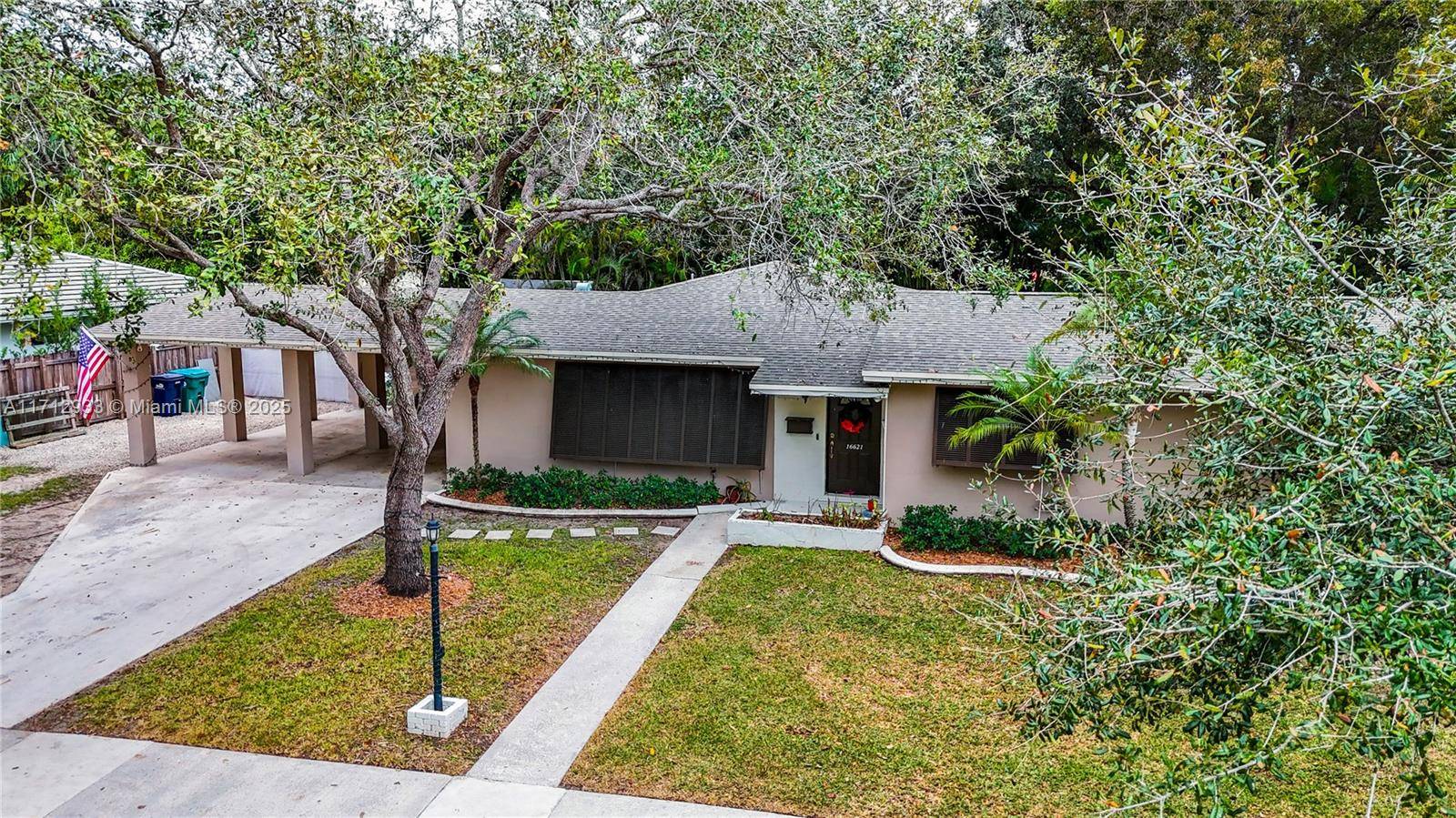 Palmetto Bay, FL 33157,16621 SW 92nd Ave