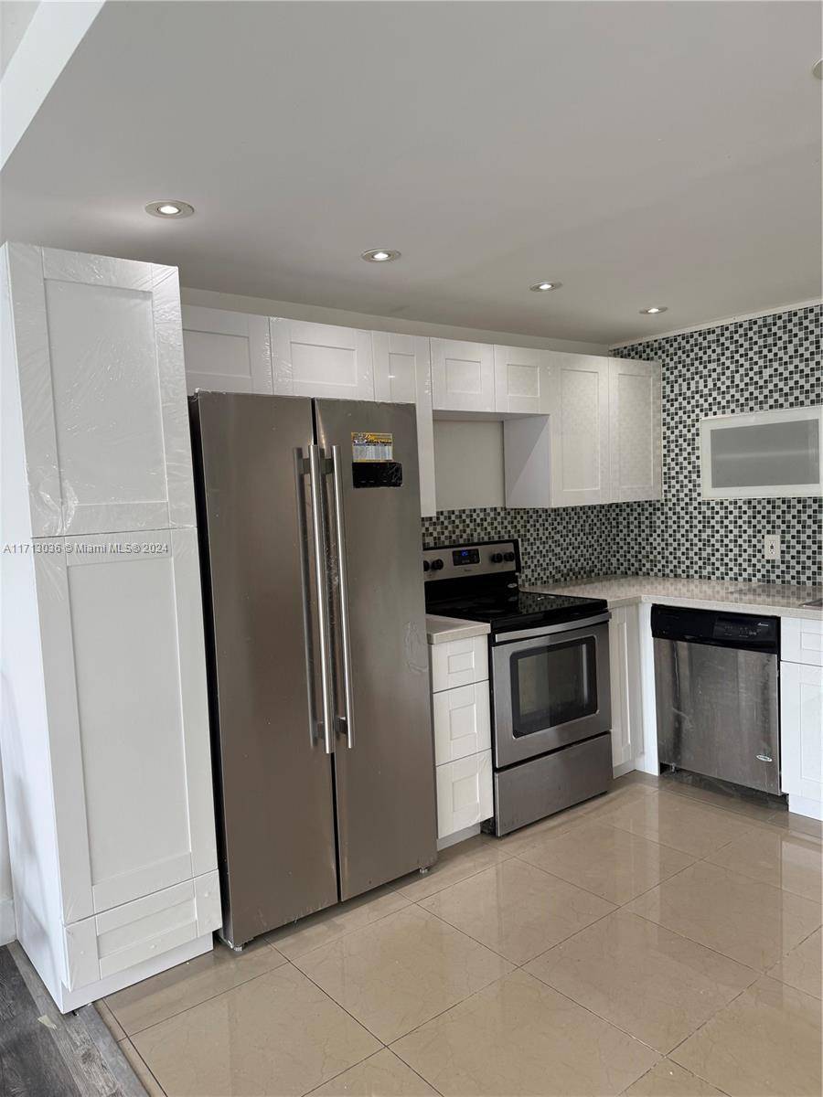 North Lauderdale, FL 33068,8040 Hampton Blvd #309