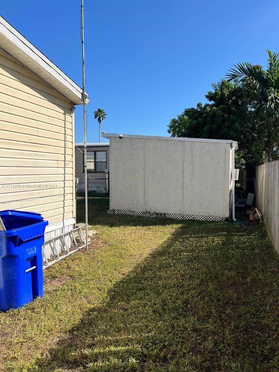 Pembroke Pines, FL 33029,21780 NW 2nd Ct