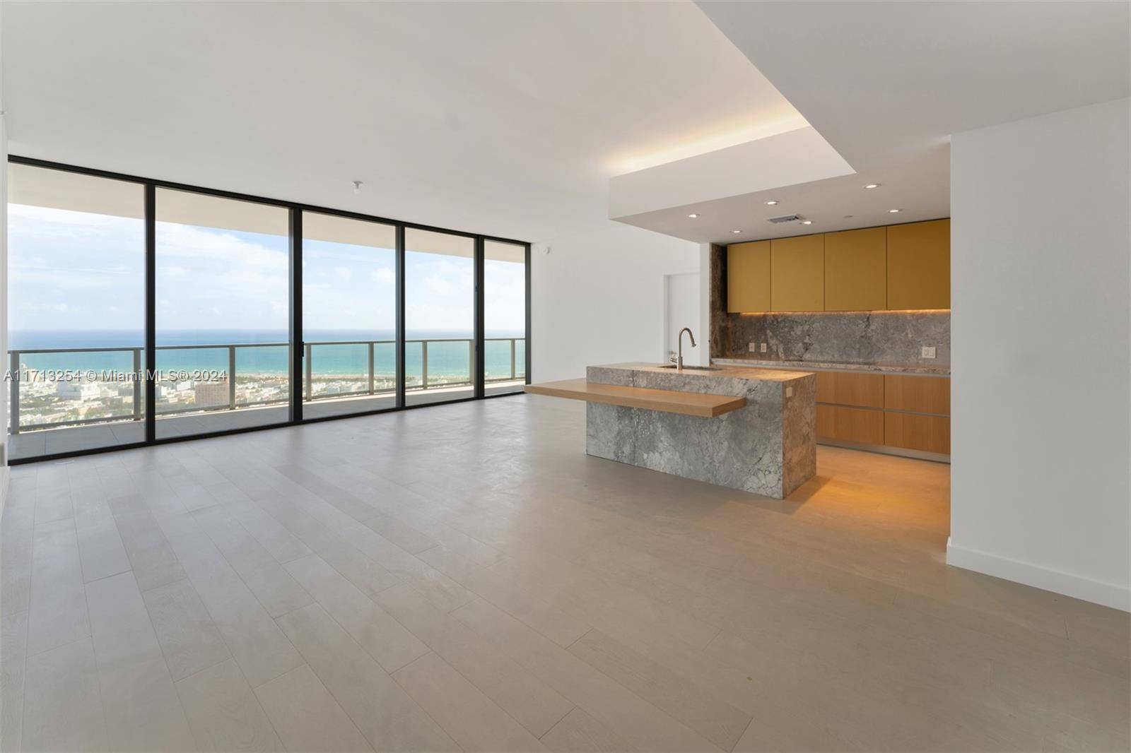 Miami Beach, FL 33139,500 Alton Rd #3905