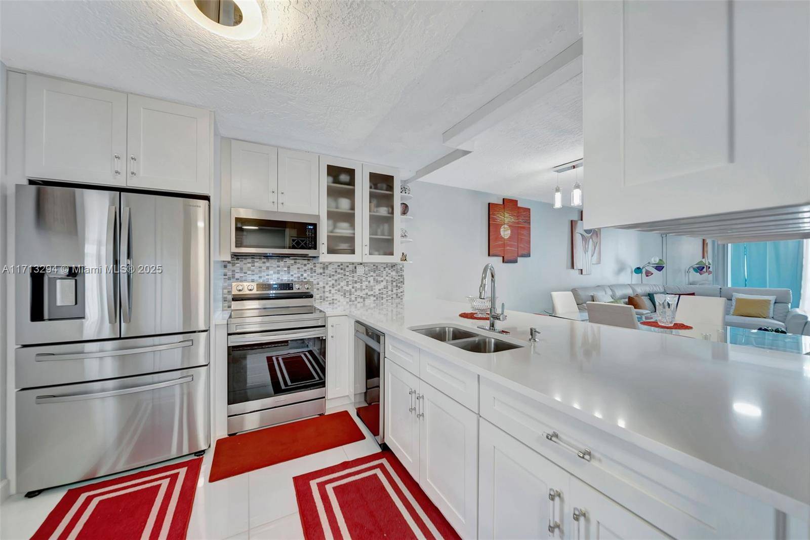 Lauderdale Lakes, FL 33311,2801 Somerset Dr #215