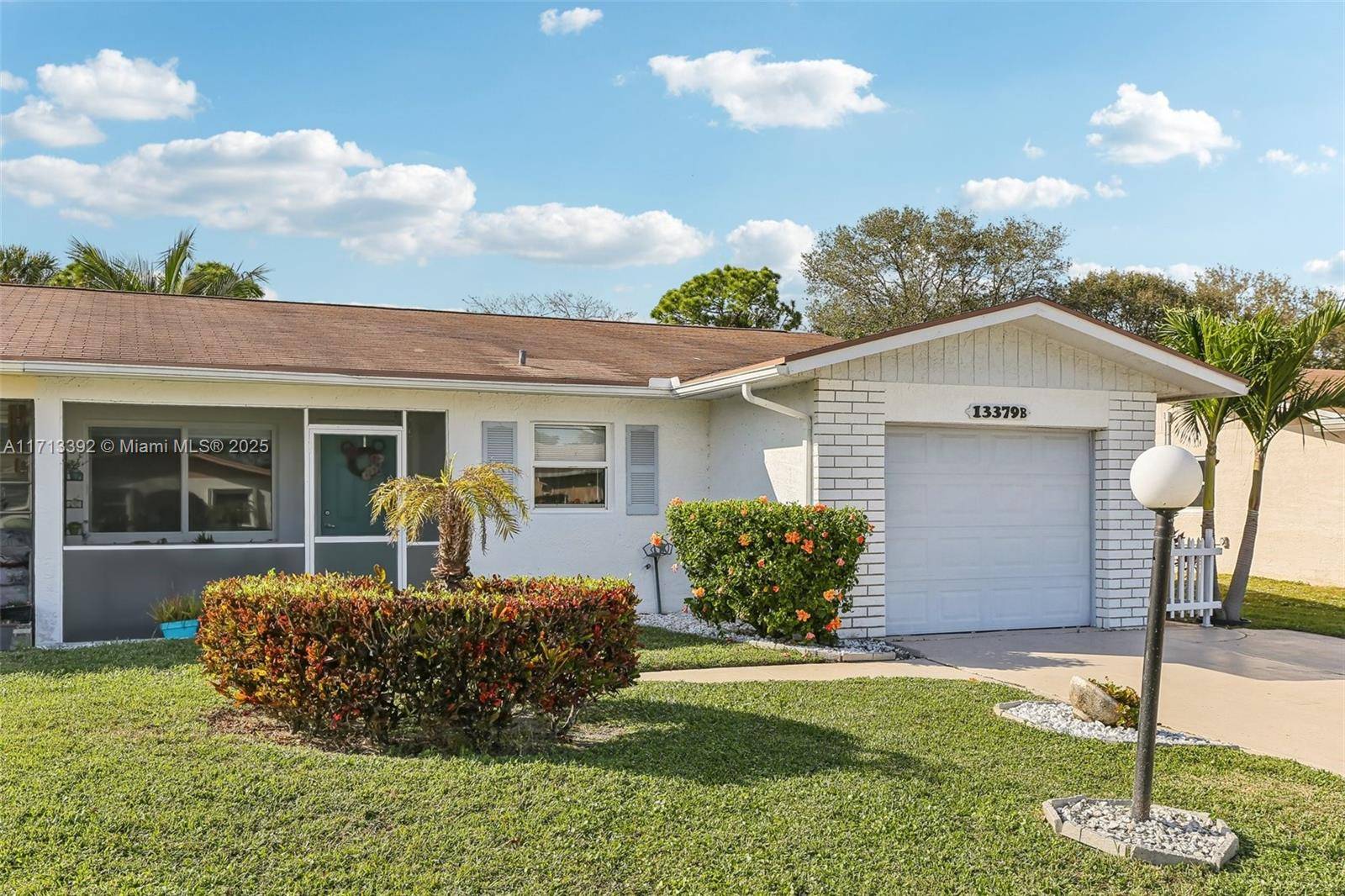 Delray Beach, FL 33484,13379 Via Vesta #B