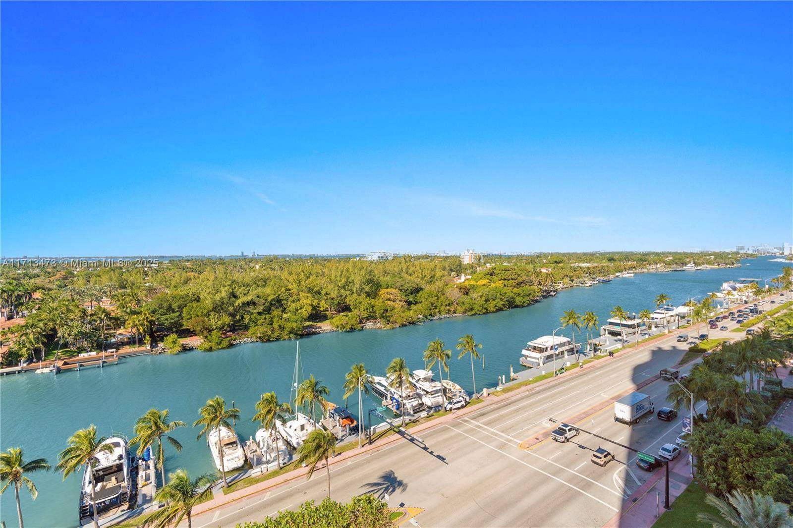 Miami Beach, FL 33140,4401 Collins Ave #1015/1017