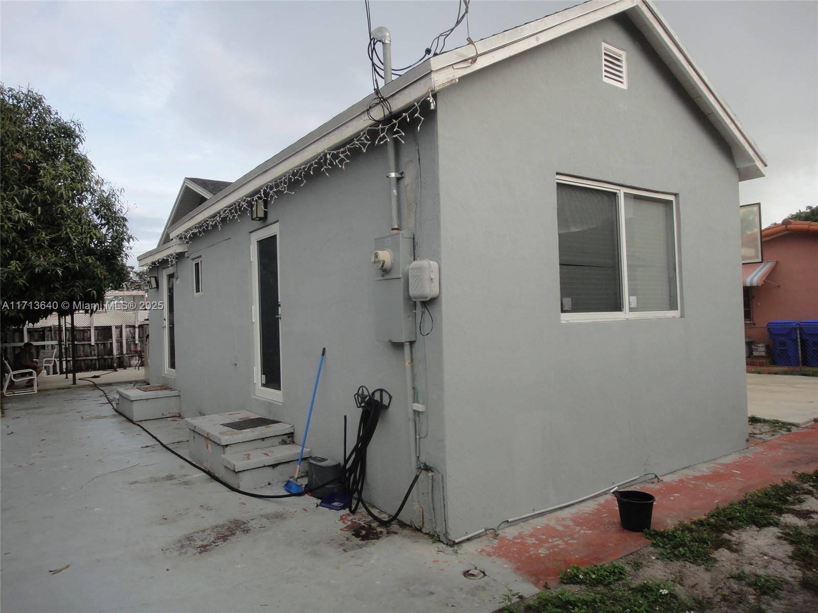 Miami, FL 33125,1053 NW 34th Ave