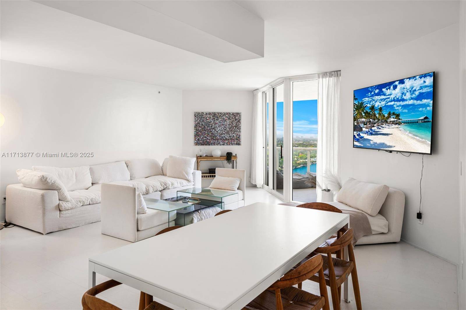 Miami Beach, FL 33140,4779 Collins Ave #3108