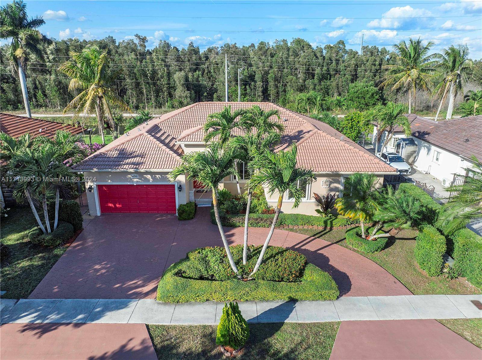 Miami, FL 33185,16221 SW 42nd Ter