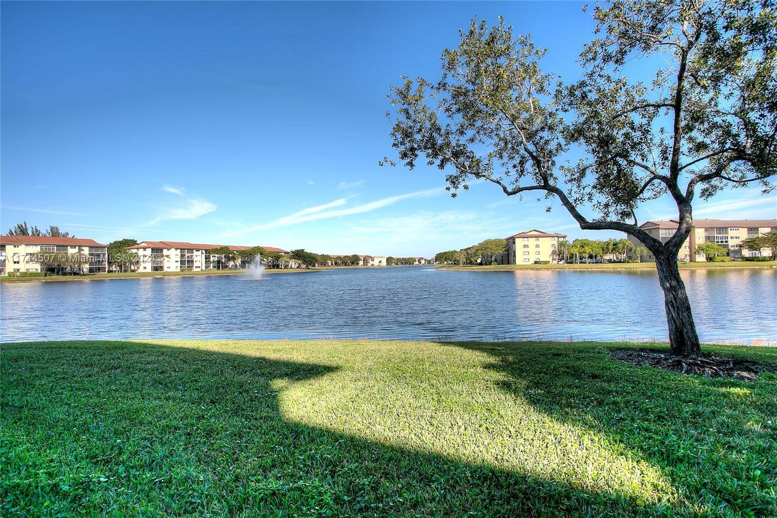 Pembroke Pines, FL 33027,13705 SW 12th St #103B