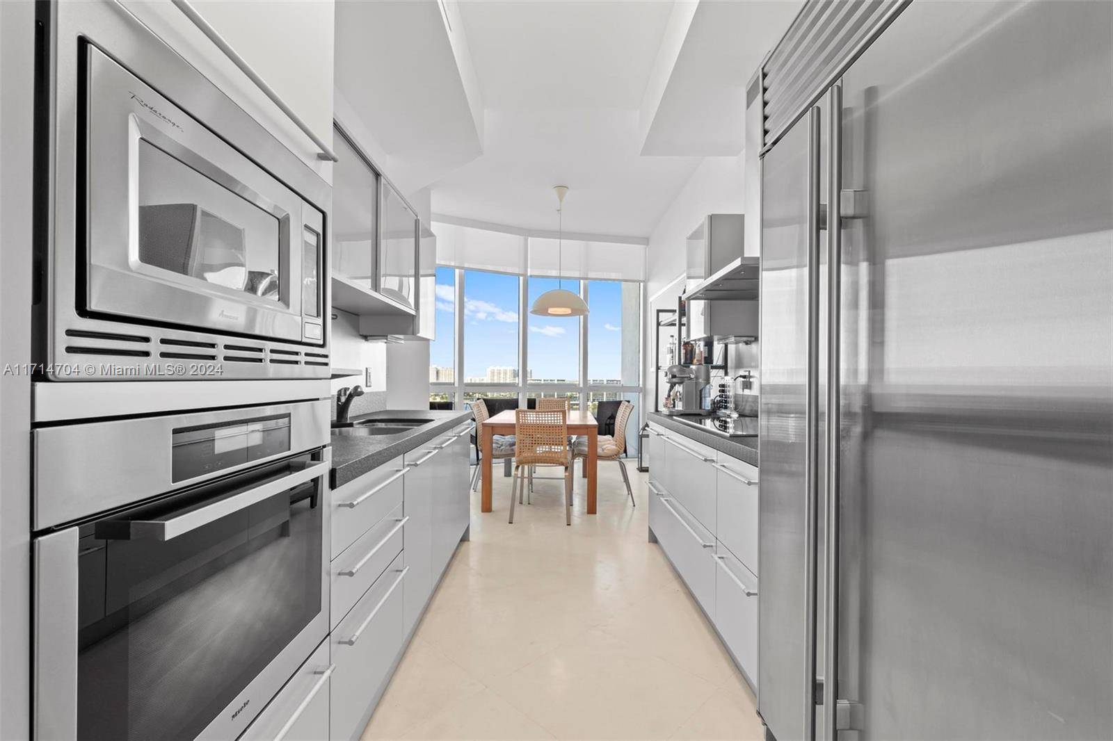Sunny Isles Beach, FL 33160,18201 Collins Ave #201A