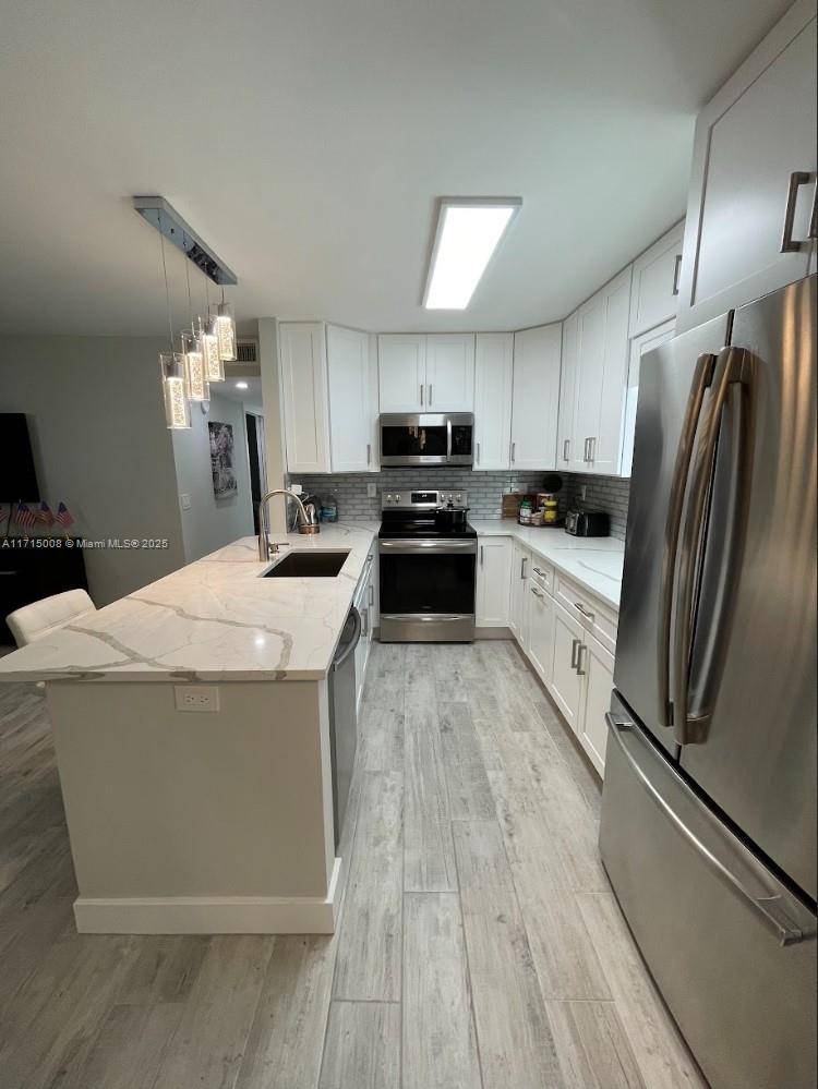 Delray Beach, FL 33484,634 N Normandy  N #634