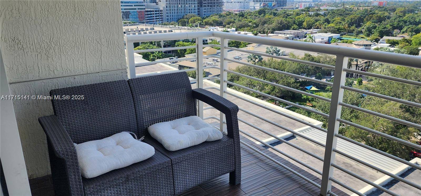 Miami, FL 33137,3250 NE 1st #1006