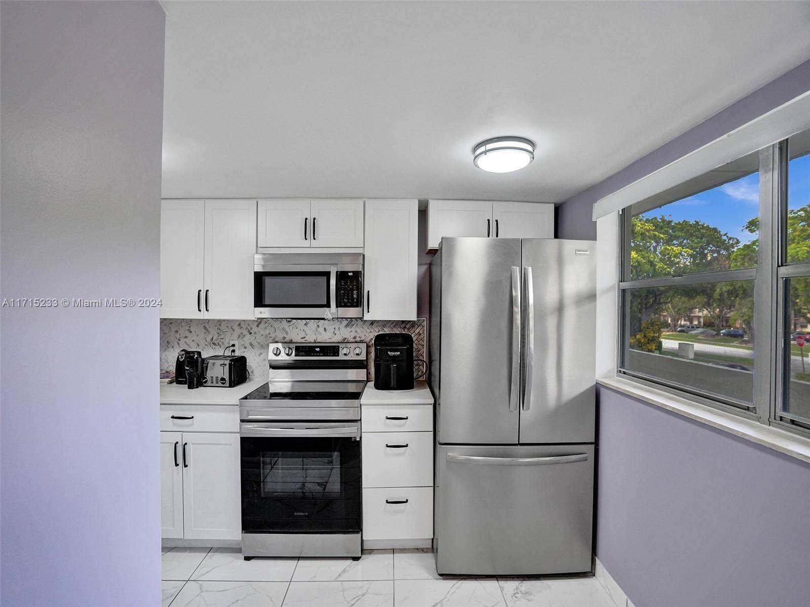 Tamarac, FL 33319,6075 N Sabal Palm Blvd #212