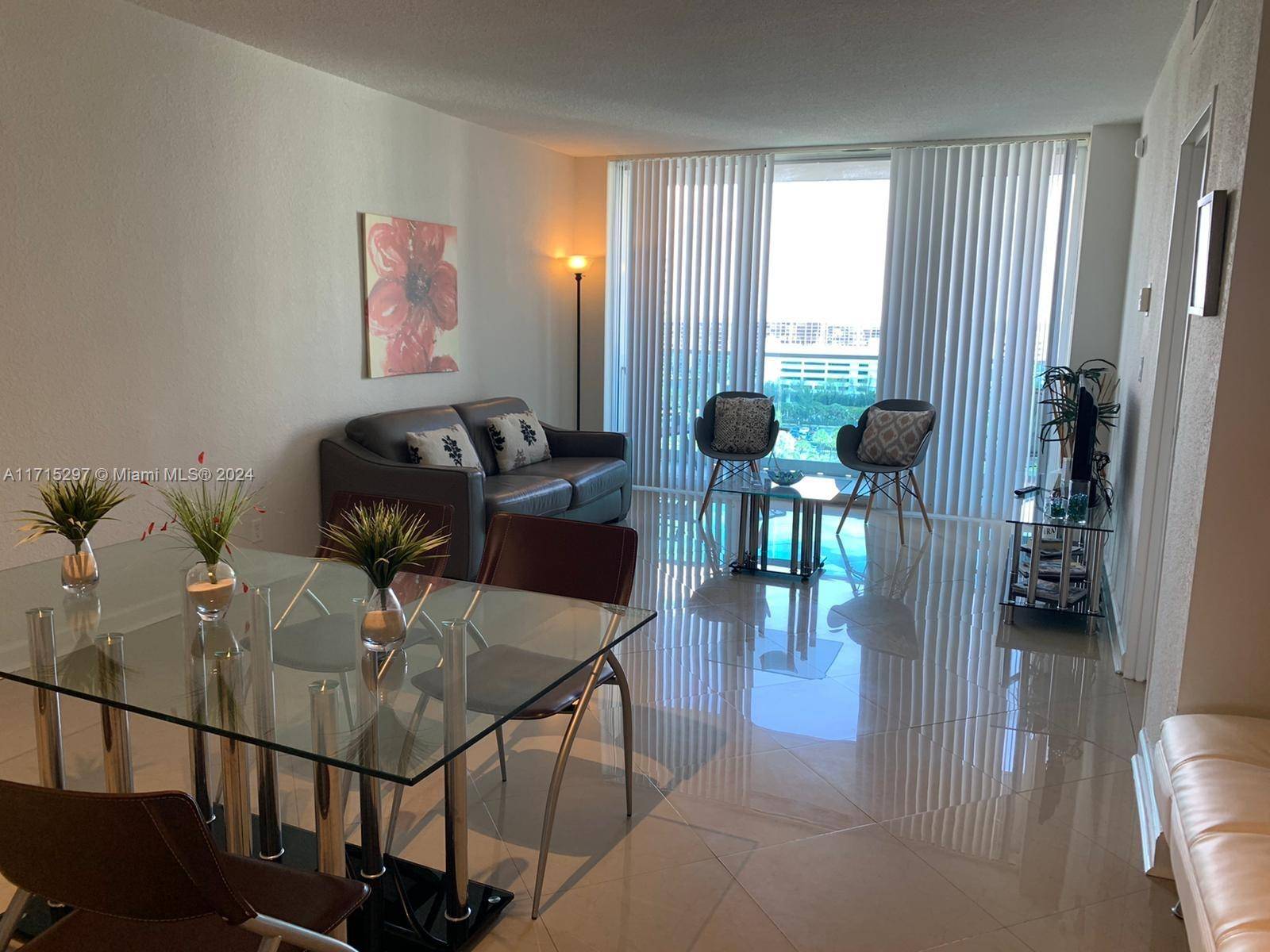 Hollywood, FL 33019,4001 S Ocean Dr #12G