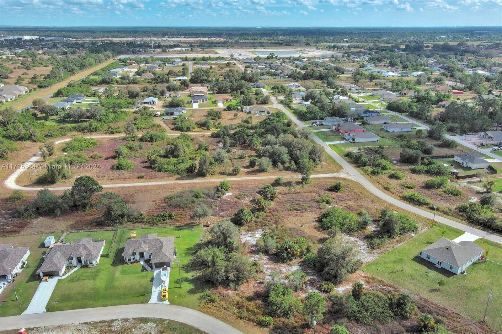 Lehigh Acres, FL 33974,309 & 311 Raber Ave