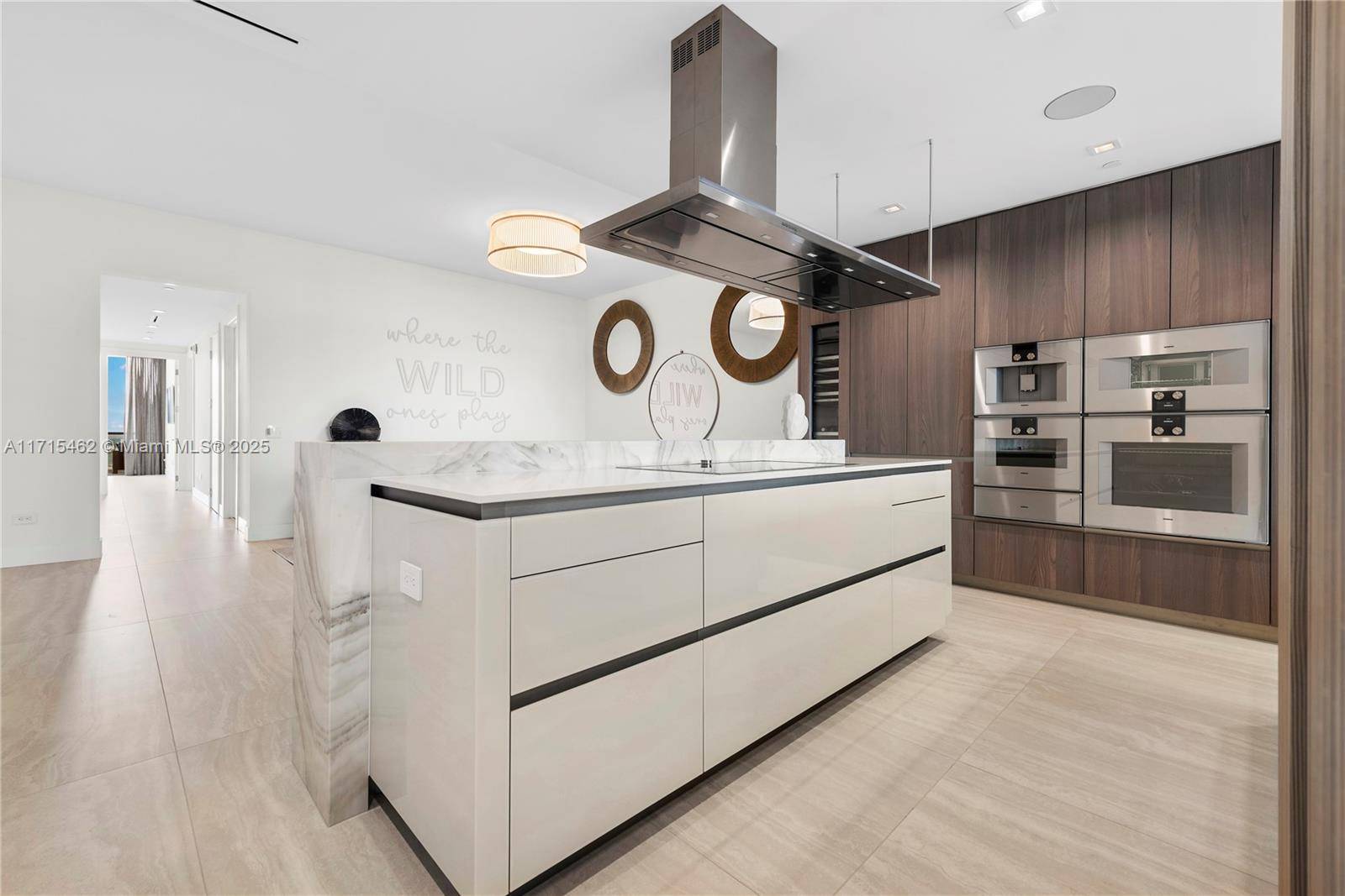 Sunny Isles Beach, FL 33160,18501 Collins Ave #3503