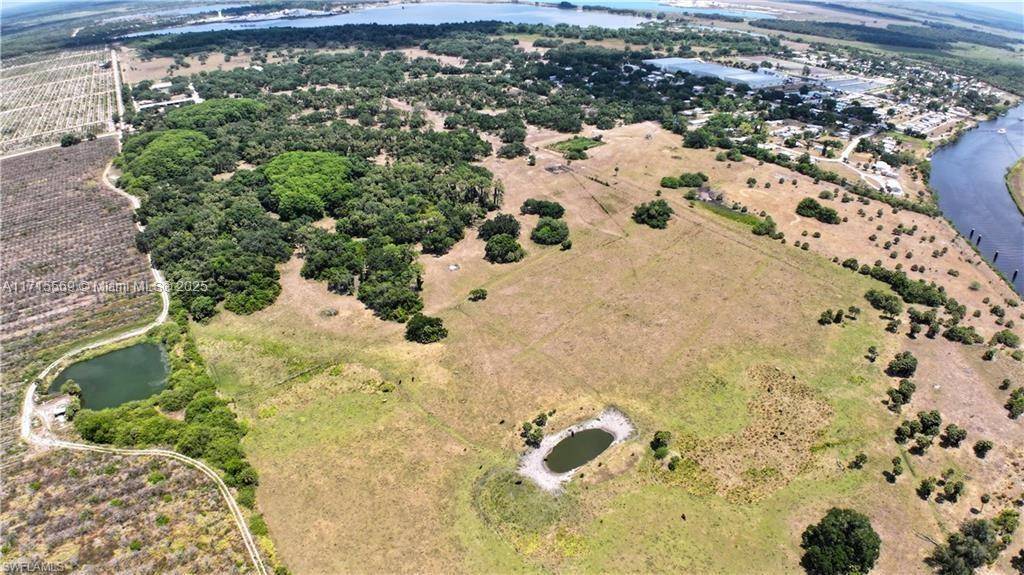 Moore Haven, FL 33471,1688 Williams Rd