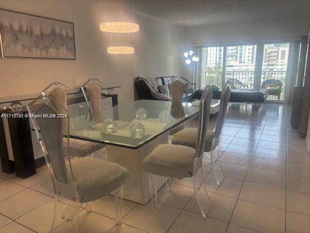 Sunny Isles Beach, FL 33160,300 Bayview Dr #509