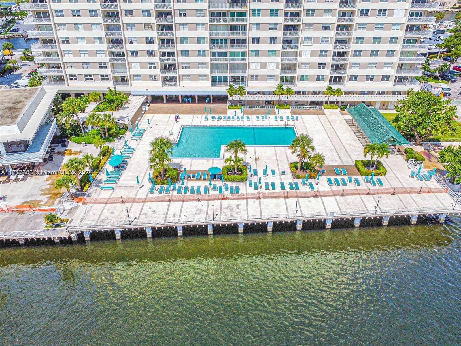 Sunny Isles Beach, FL 33160,300 Bayview Dr #509