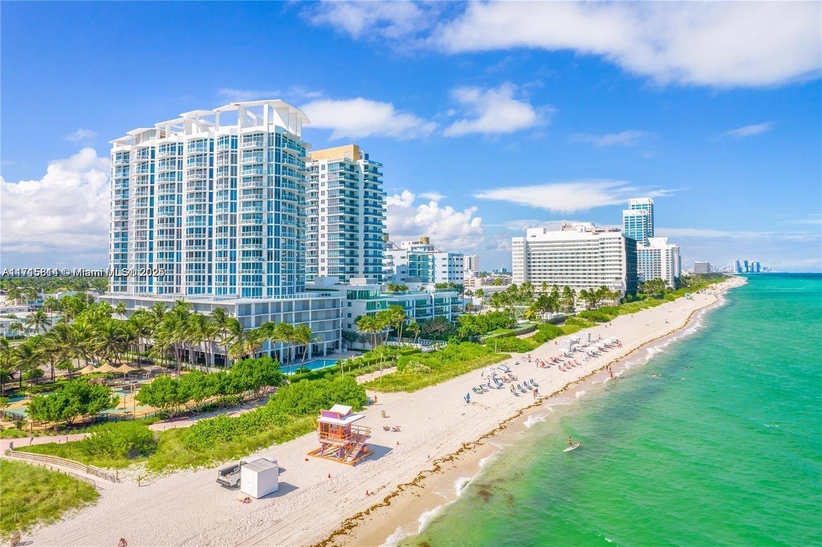 Miami Beach, FL 33141,6515 Collins #702
