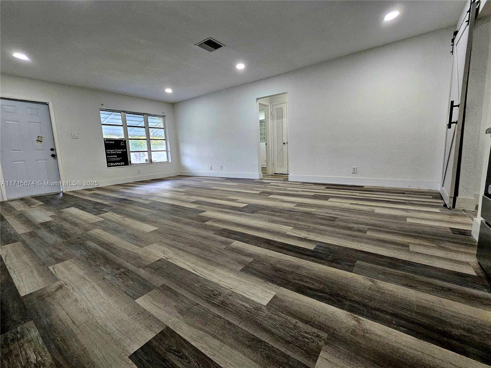 Tamarac, FL 33321,8104 NW 57th Ct