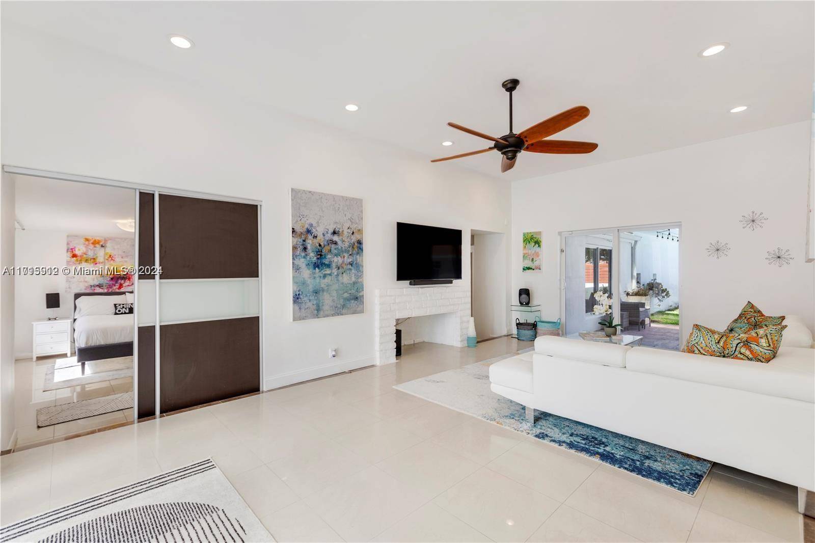 Sunny Isles Beach, FL 33160,211 190th St