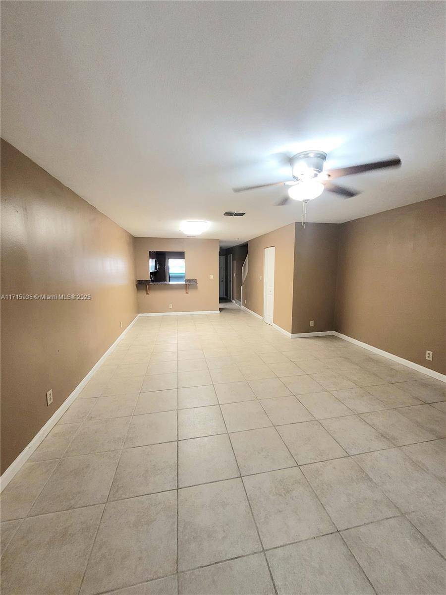 Pembroke Pines, FL 33024,9744 NW 15th ST #303