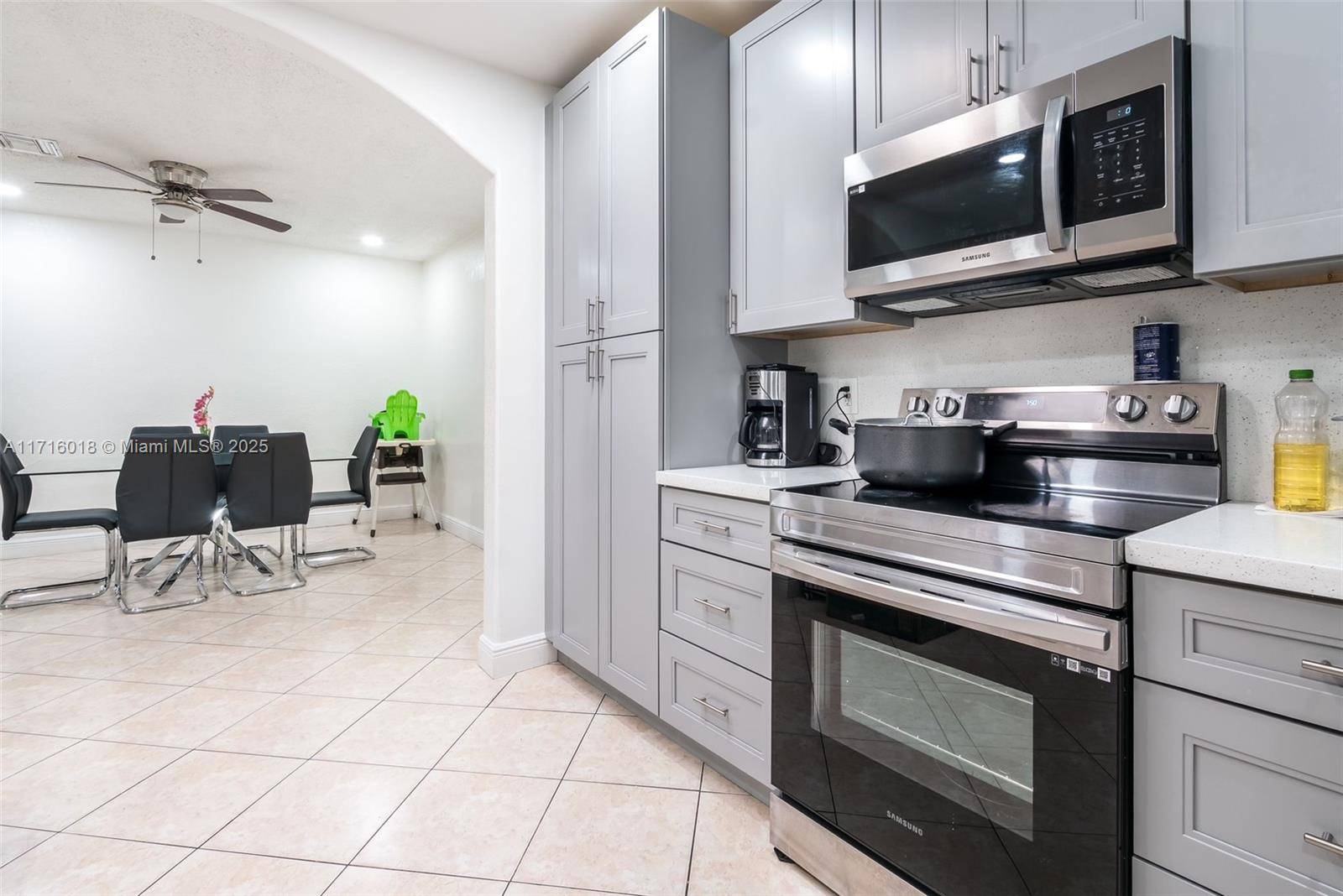 Hollywood, FL 33024,7460 Taylor St