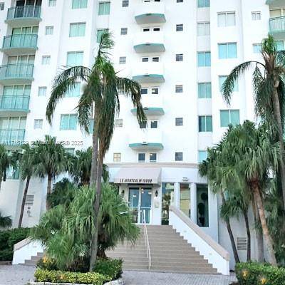 Sunny Isles Beach, FL 33160,18000 N Bay Rd #501