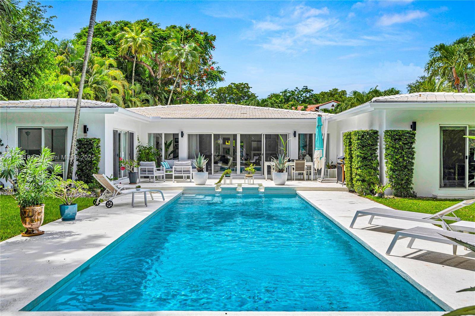 Coral Gables, FL 33133,203 Ridgewood Rd