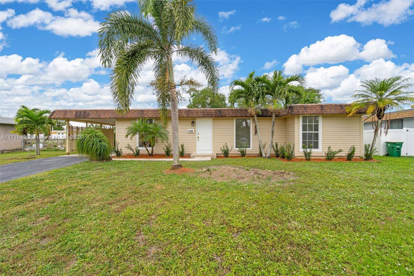 Tamarac, FL 33321,7819 NW 69th Ter