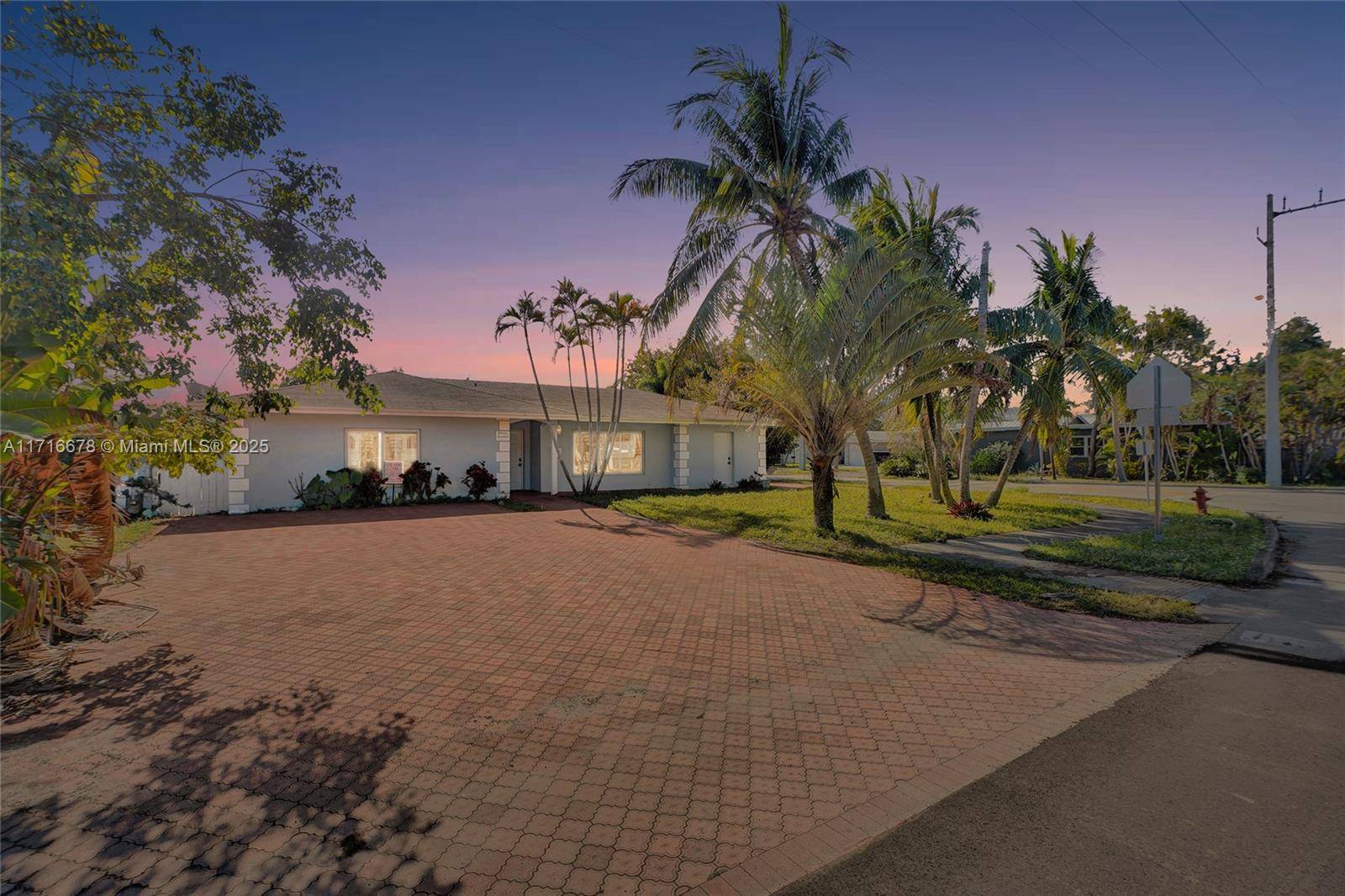 Pompano Beach, FL 33060,1100 NE 4th St
