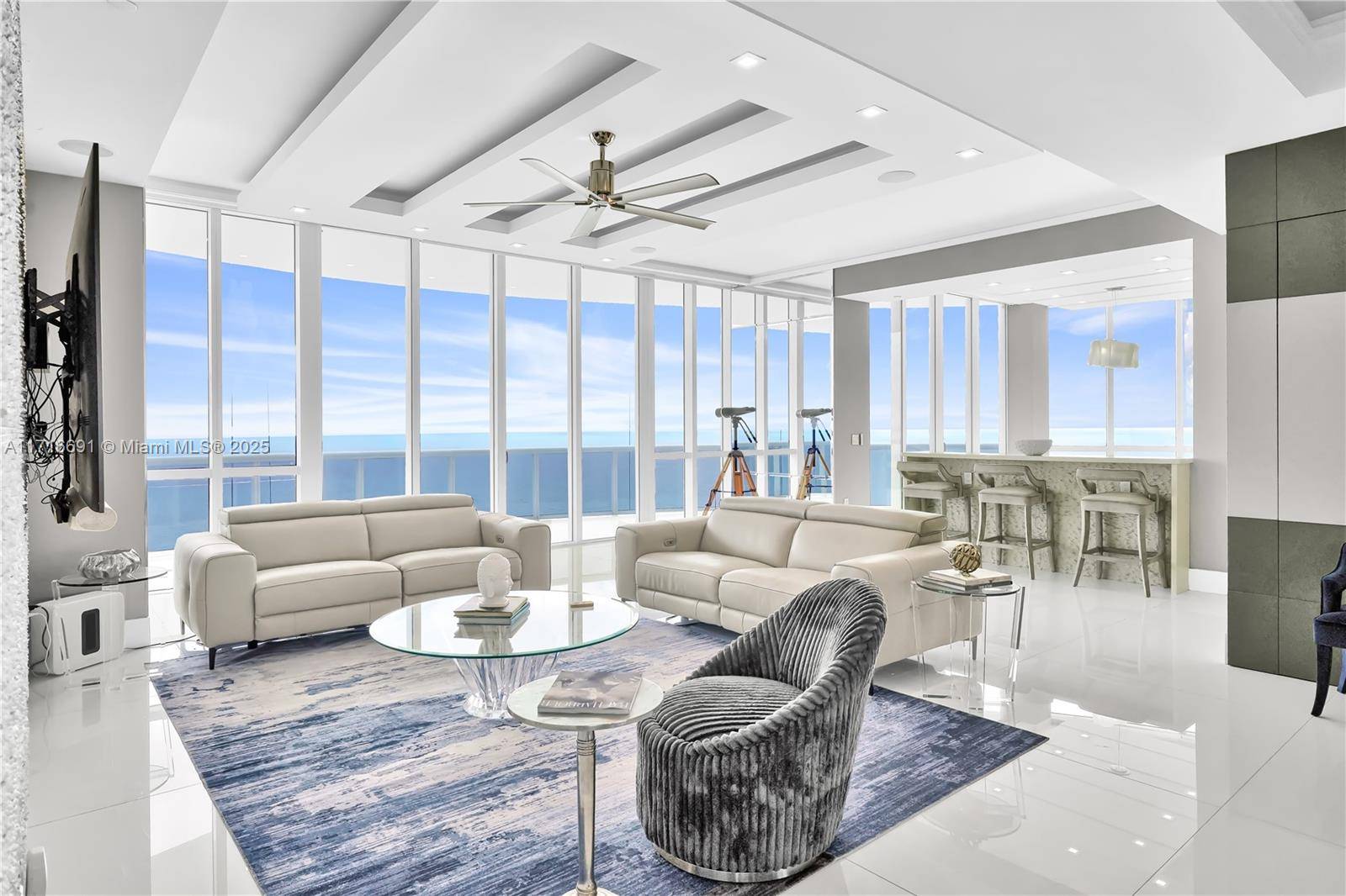 Sunny Isles Beach, FL 33160,15811 Collins Ave #3601