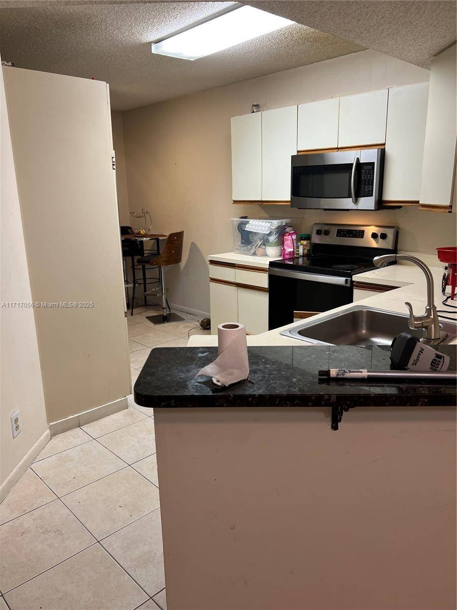 Coral Springs, FL 33067,8871 Wiles Rd #208