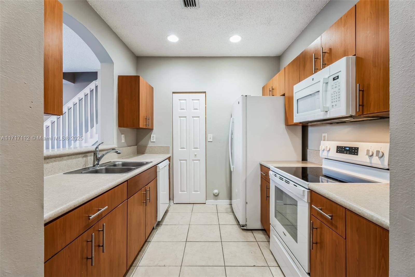Homestead, FL 33033,4281 NE 9th St #0