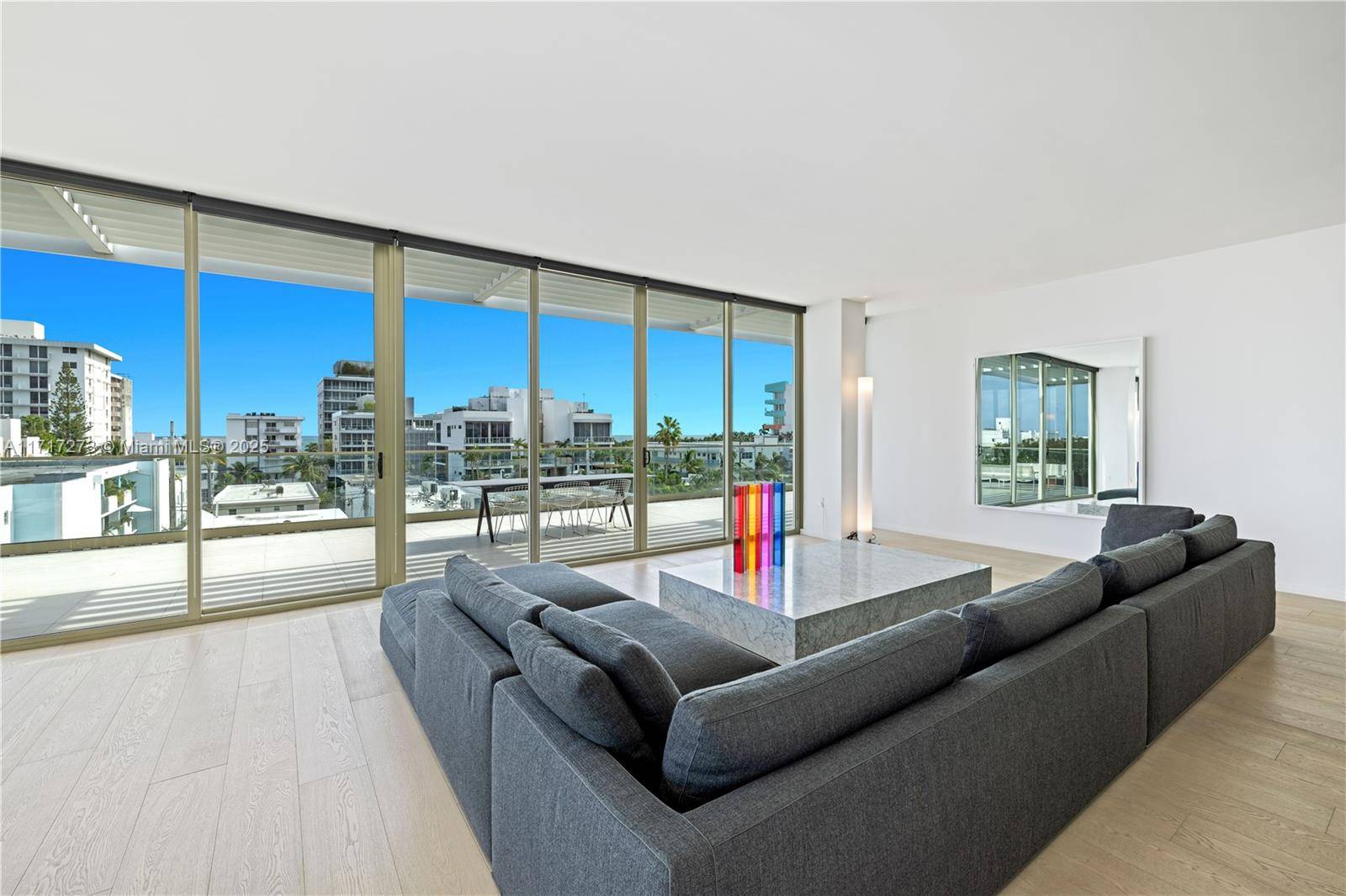 Miami Beach, FL 33139,300 Collins Ave #PH1