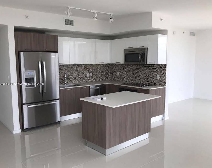 Doral, FL 33166,5300 NW 85th Ave #1803